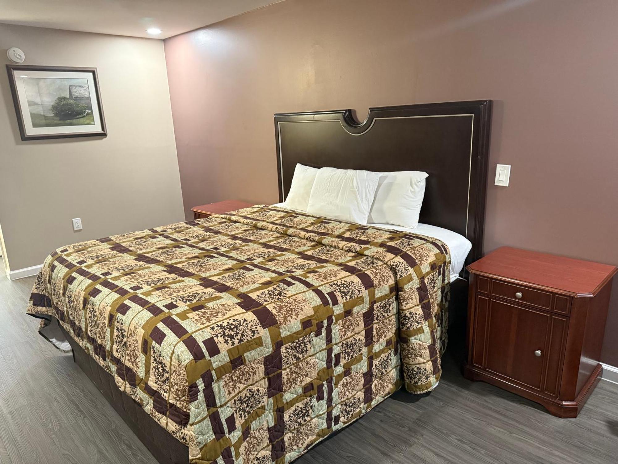 Magnolia Bay Hotel & Suites Джонсборо Экстерьер фото